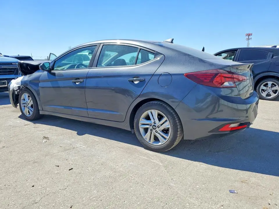 2020 HYUNDAI ELANTRA SEL  