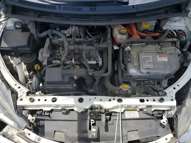 2015 TOYOTA PRIUS C THREE  
