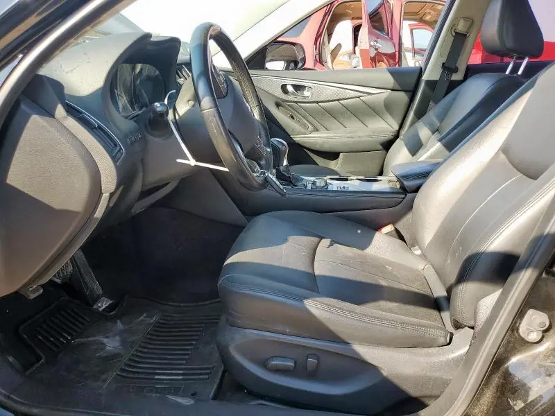 2015 INFINITI Q50 BASE  