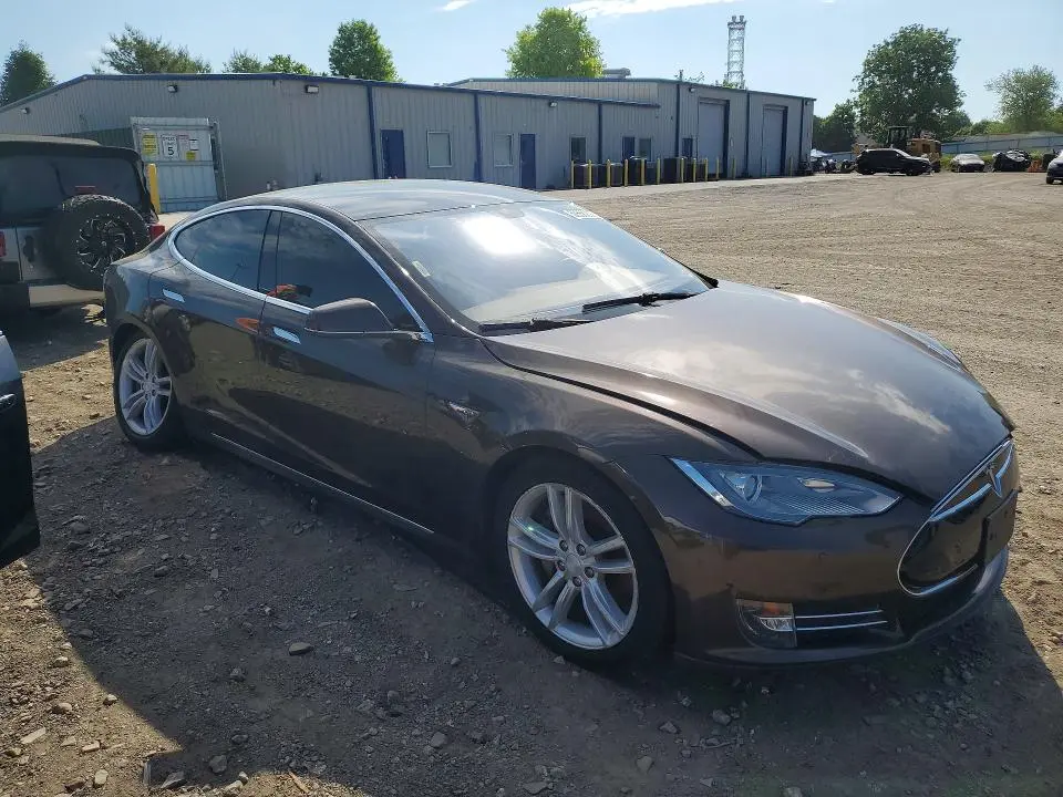2014 TESLA MODEL S   