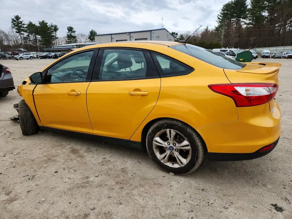 2012 FORD FOCUS SE  