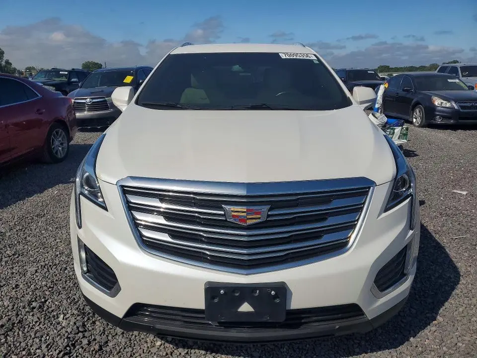 2019 CADILLAC XT5   