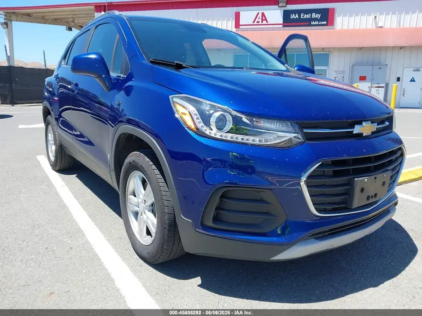 2017 CHEVROLET TRAX LT