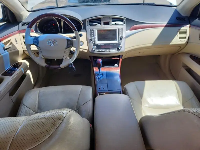 2011 TOYOTA AVALON LIMITED  