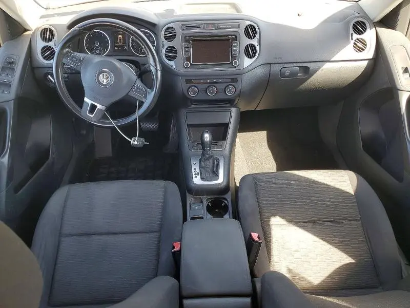 2015 VOLKSWAGEN TIGUAN S  