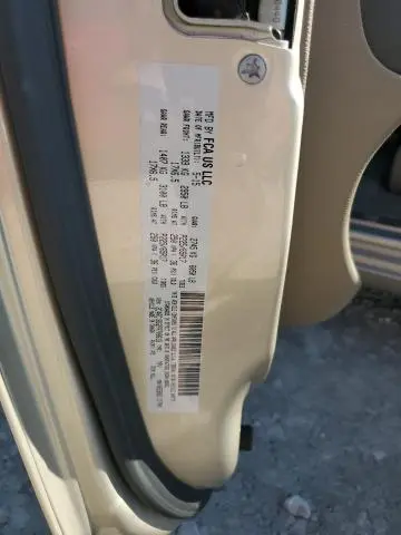 2015 CHRYSLER TOWN & COUNTRY TOURING  