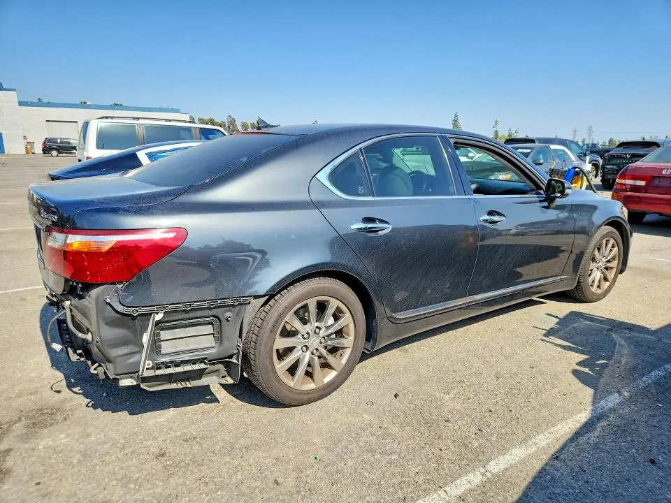 2010 LEXUS LS 460  