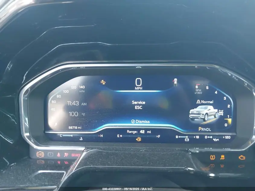 2023 CHEVROLET SILVERADO 1500 4WD  STANDARD BED LT