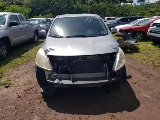 2013 NISSAN VERSA S  
