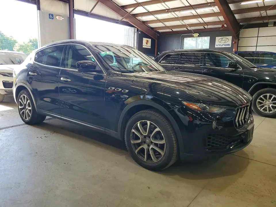 2017 MASERATI LEVANTE S  