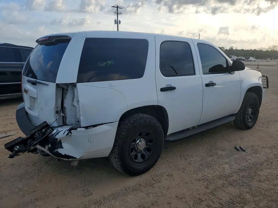 2010 CHEVROLET TAHOE C1500 LS  