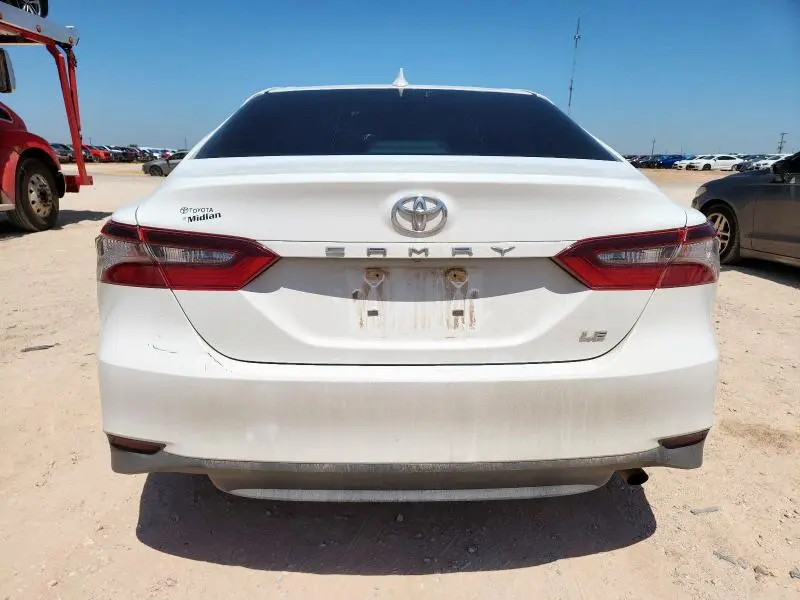 2021 TOYOTA CAMRY LE  