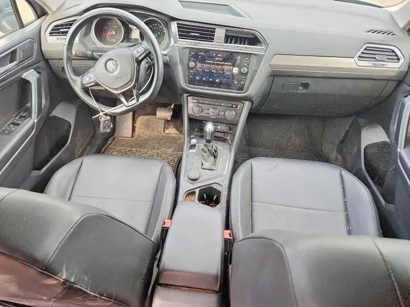 2020 VOLKSWAGEN TIGUAN SE  