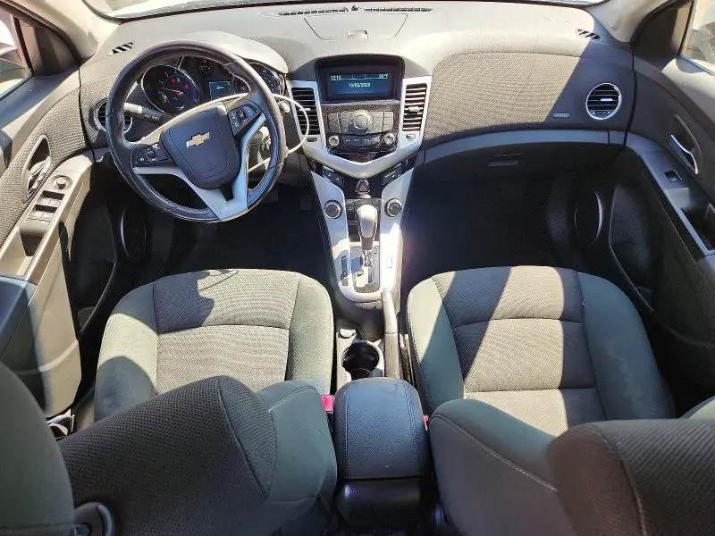 2012 CHEVROLET CRUZE LT  