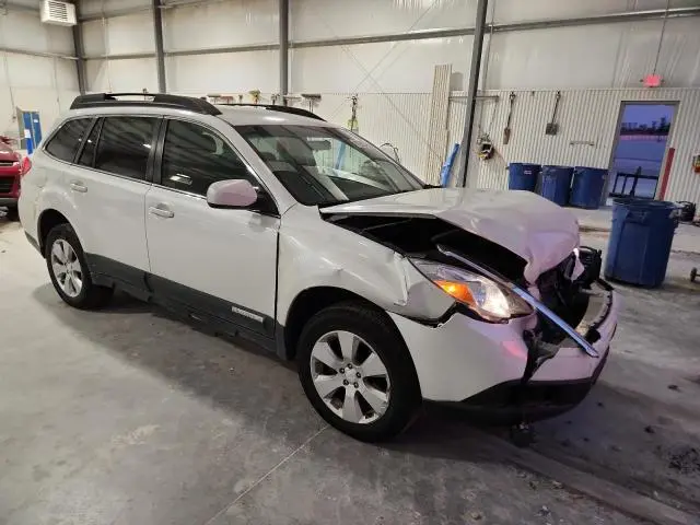 2010 SUBARU OUTBACK 2.5I PREMIUM  
