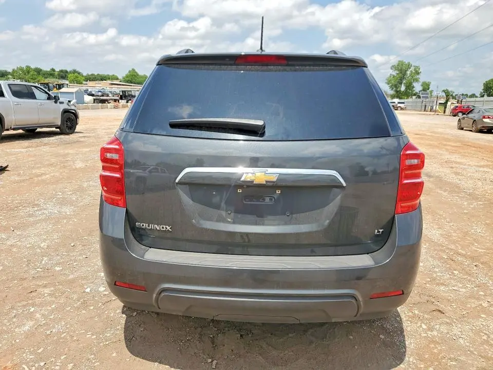 2017 CHEVROLET EQUINOX LT  