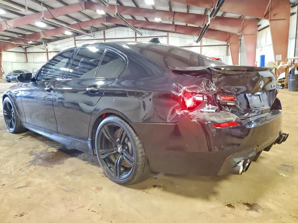 2013 BMW M5   
