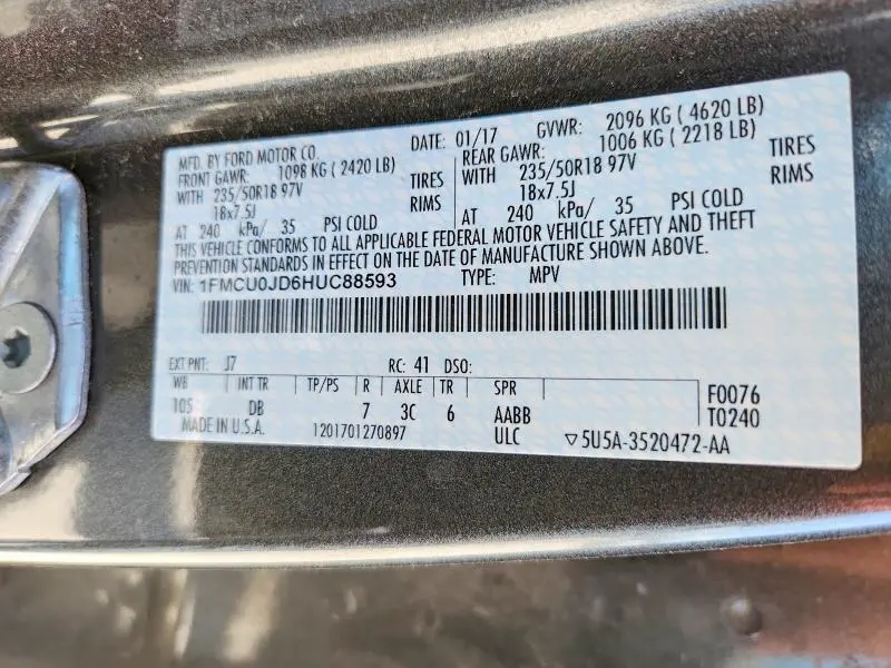 2017 FORD ESCAPE TITANIUM  