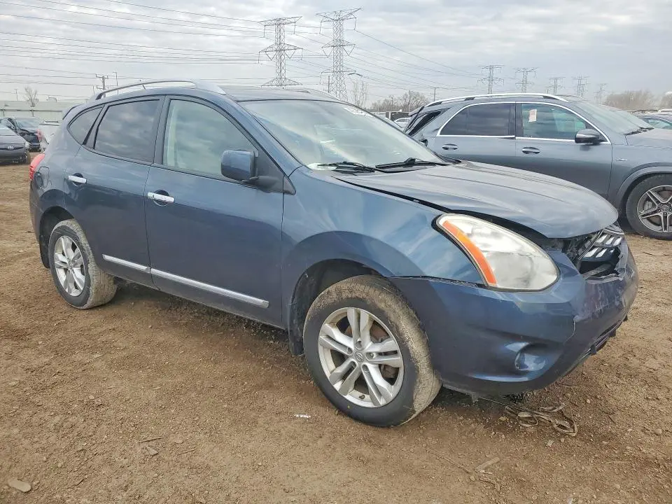 2013 NISSAN ROGUE S  