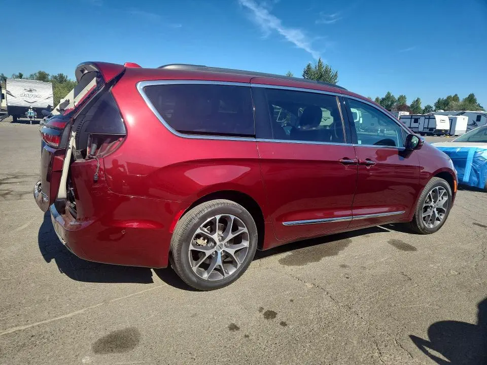 2022 CHRYSLER PACIFICA LIMITED  