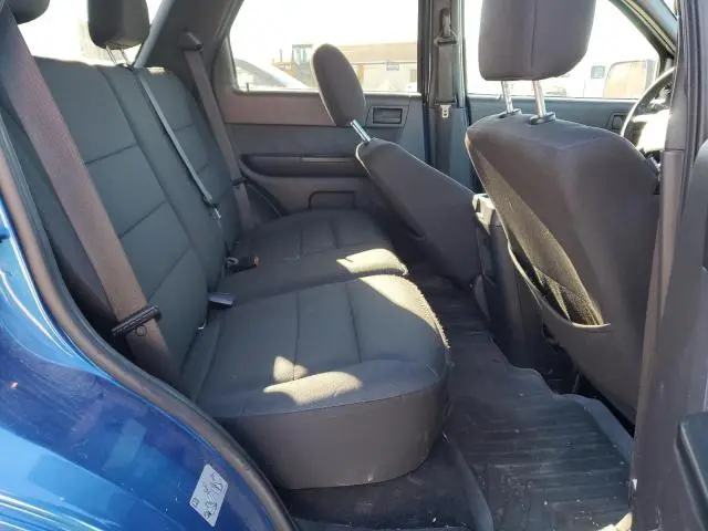 2011 FORD ESCAPE XLT  