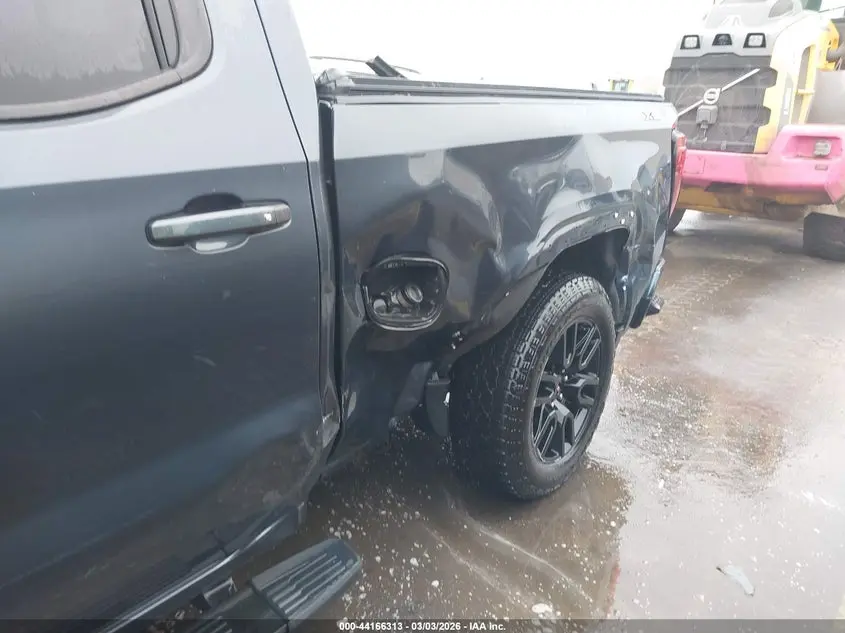 2022 GMC SIERRA 1500 LIMITED 4WD  STANDARD BOX ELEVATION