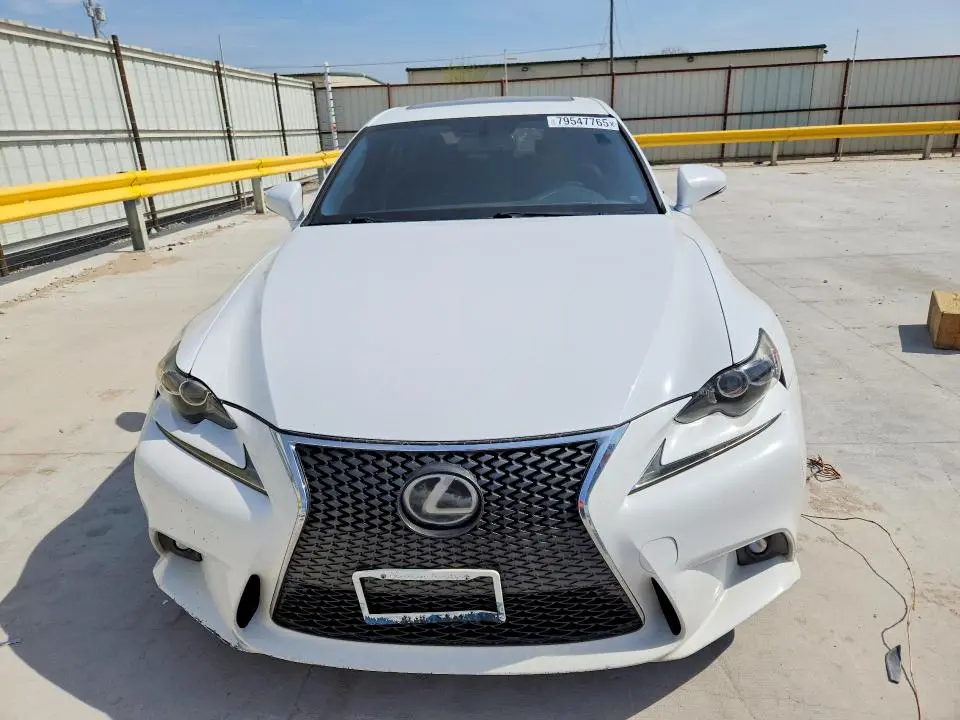2016 LEXUS IS 200T BASE  