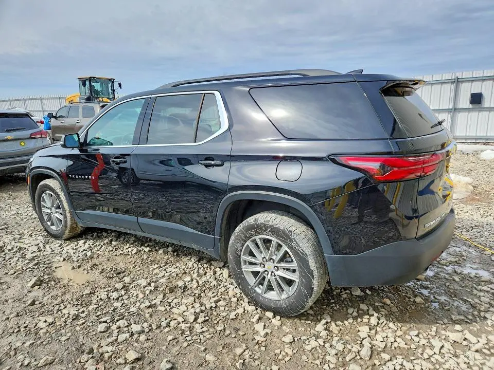 2023 CHEVROLET TRAVERSE LT  