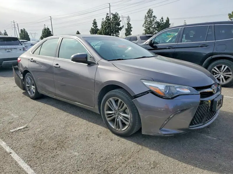 2017 TOYOTA CAMRY LE  