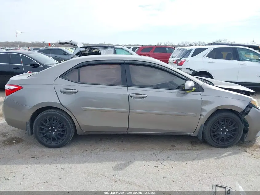 2015 TOYOTA COROLLA LE