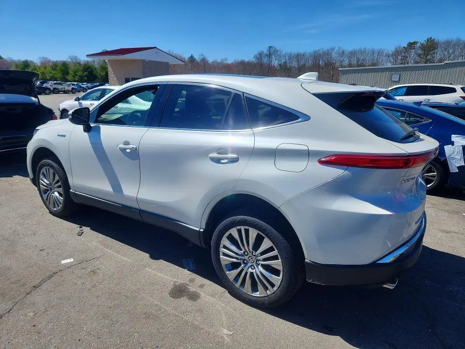 2021 TOYOTA VENZA LIMITED  