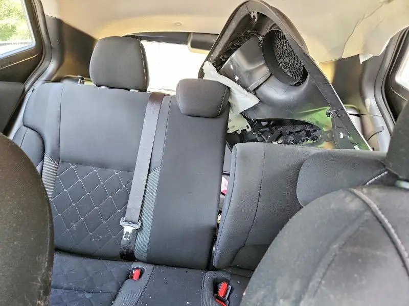 2020 NISSAN KICKS S  