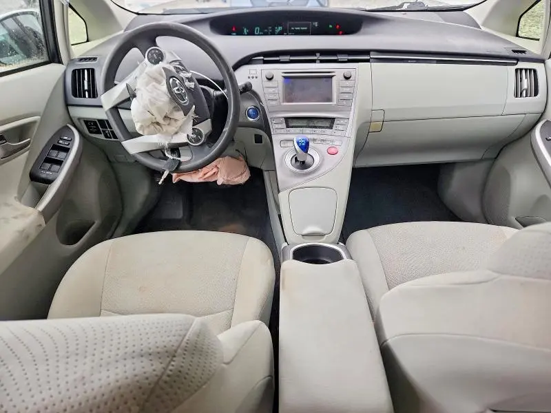 2014 TOYOTA PRIUS TWO  