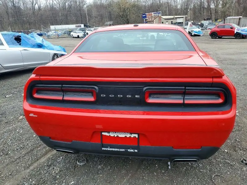 2016 DODGE CHALLENGER SXT  