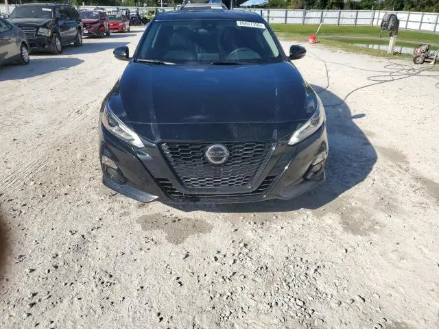 2022 NISSAN ALTIMA SR  