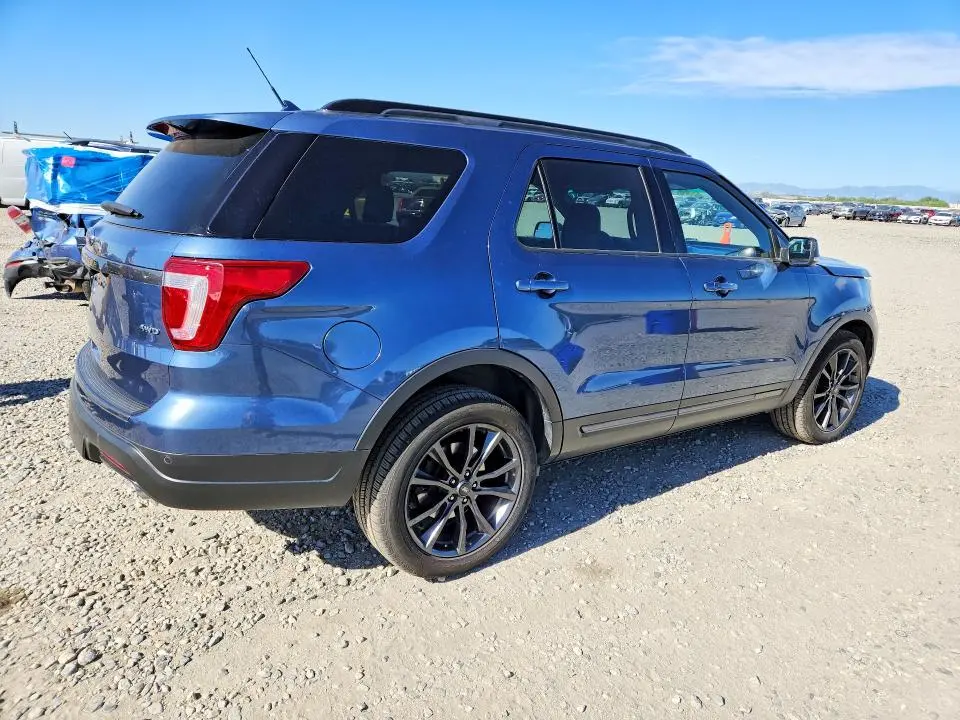 2018 FORD EXPLORER XLT  
