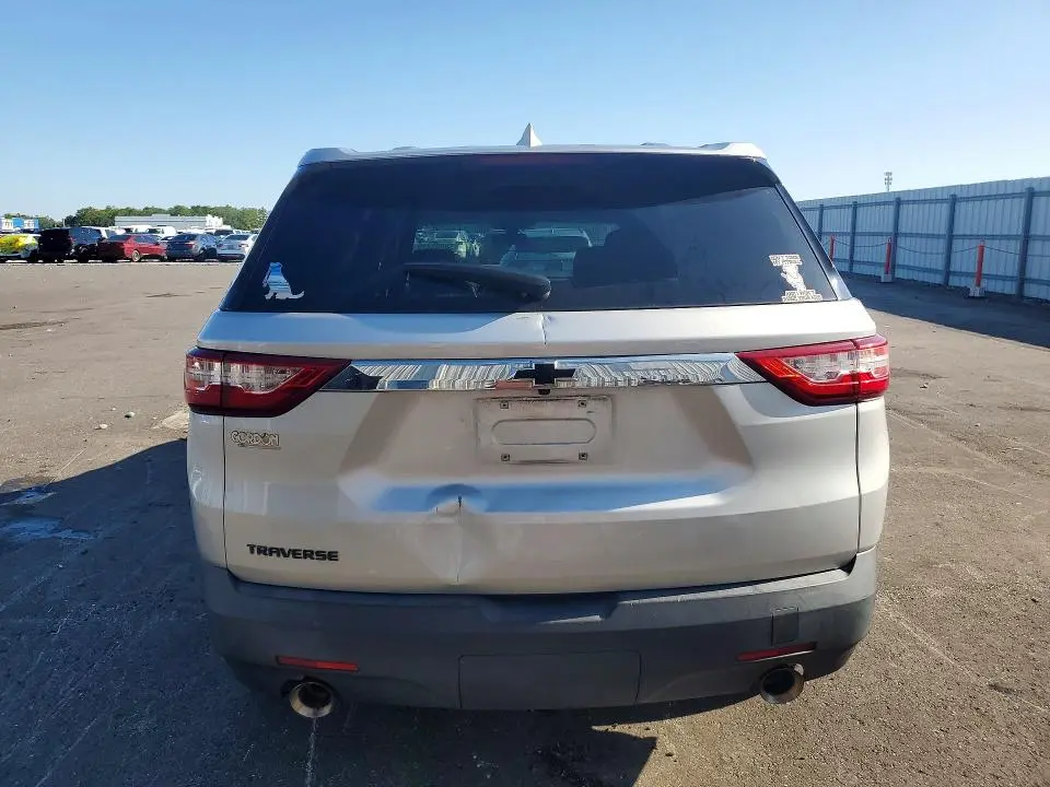 2018 CHEVROLET TRAVERSE LS  