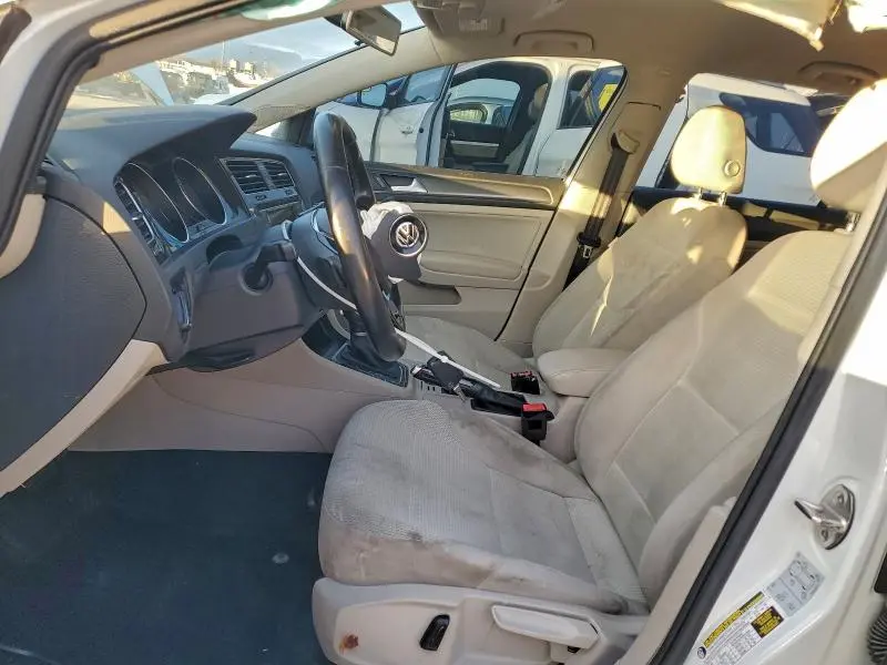 2018 VOLKSWAGEN GOLF SPORTWAGEN S  