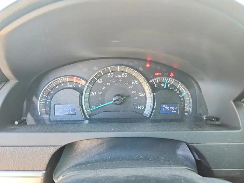 2012 TOYOTA CAMRY SE  
