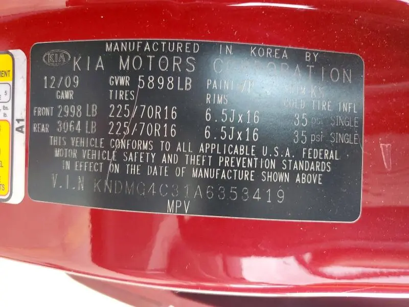 2010 KIA SEDONA BASE  