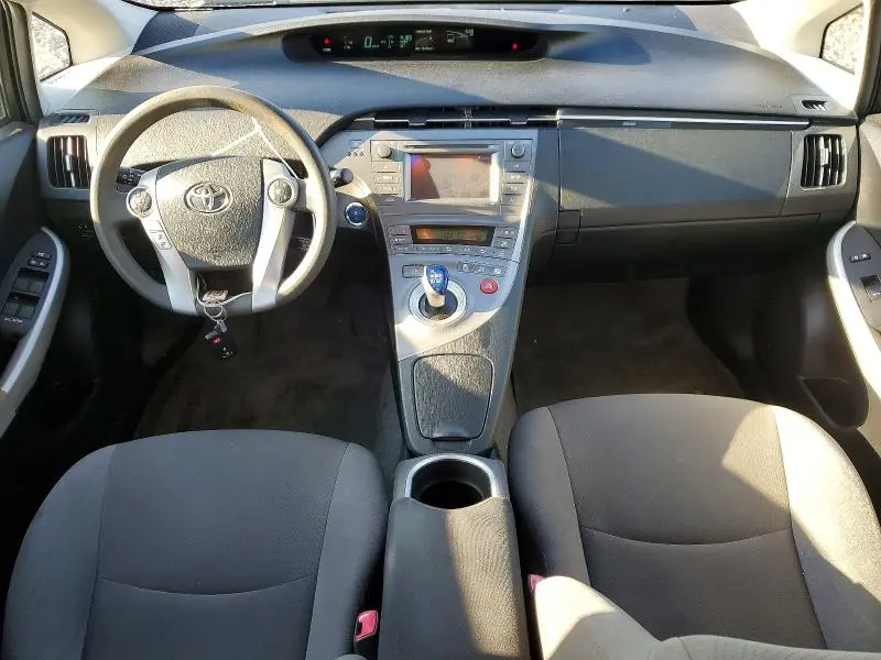2013 TOYOTA PRIUS TWO  