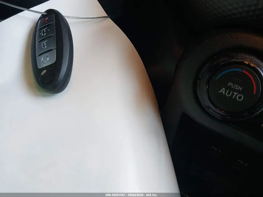 2021 NISSAN KICKS SV XTRONIC CVT