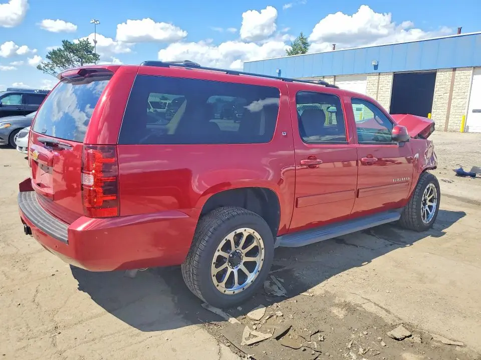 2013 CHEVROLET SUBURBAN K1500 LT  