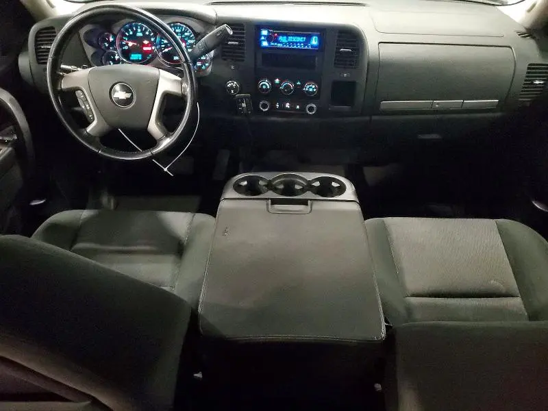 2010 CHEVROLET SILVERADO K1500 LT  
