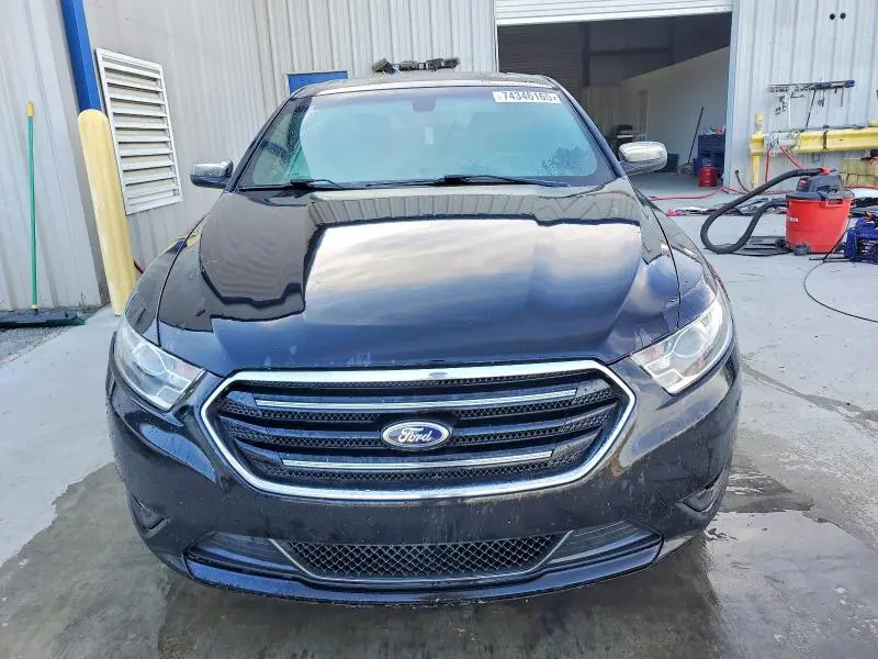 2016 FORD TAURUS LIMITED  