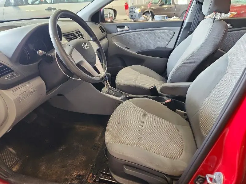 2012 HYUNDAI ACCENT GLS  