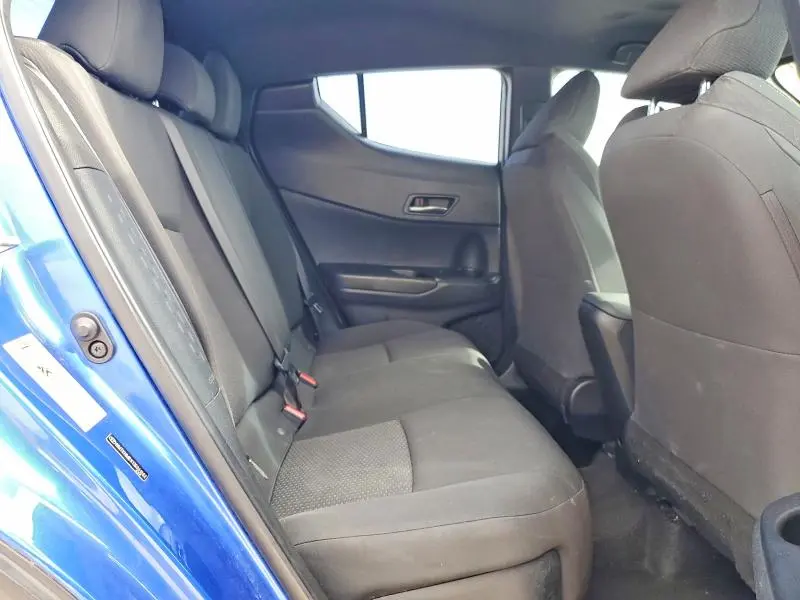 2018 TOYOTA C-HR XLE PREMIUM  