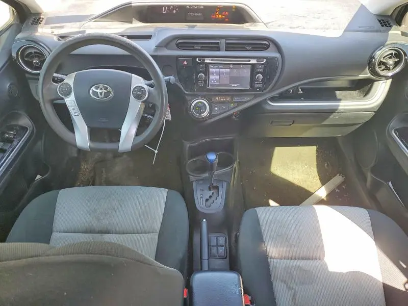 2016 TOYOTA PRIUS C TWO  