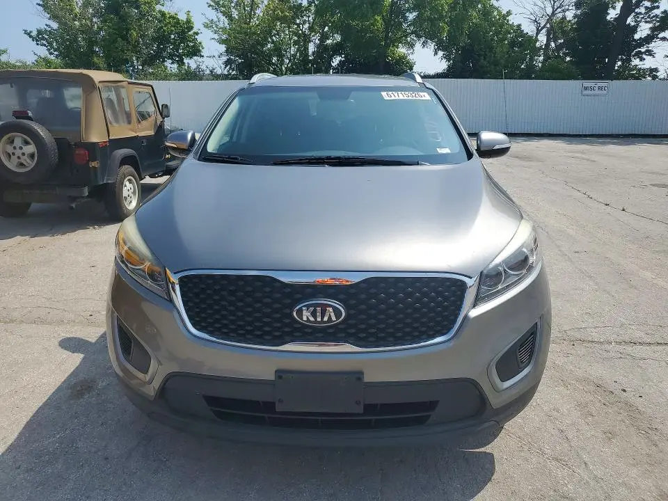 2017 KIA SORENTO LX V6  