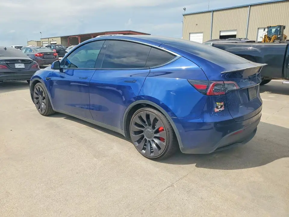 2022 TESLA MODEL Y   